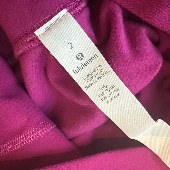 Lululemon Leggings Align Pant 28" Deep Fuschia Workout Gym Size 2 Extra Small - Picture 5 of 6